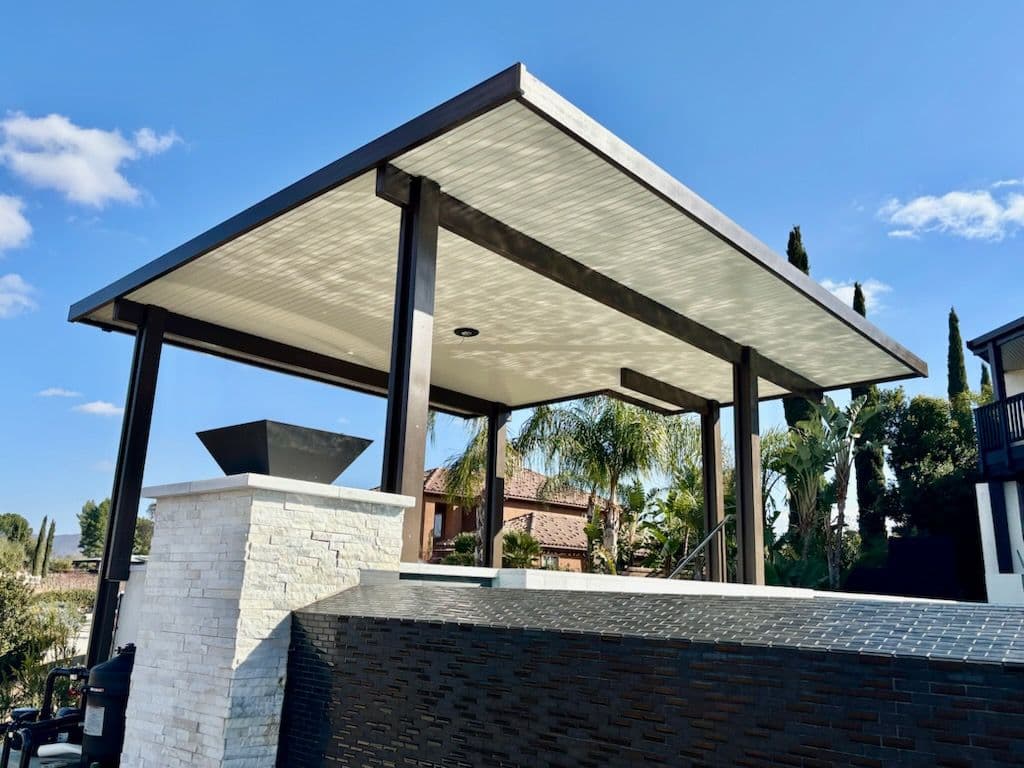 Modern Outdoor Space with Flat Roof